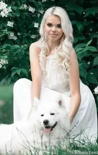 Anna Profile image 3