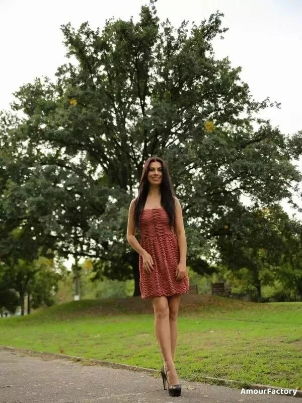 Ekaterina Profile image 3