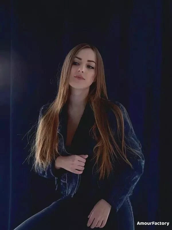 Alexandra Profile image 1