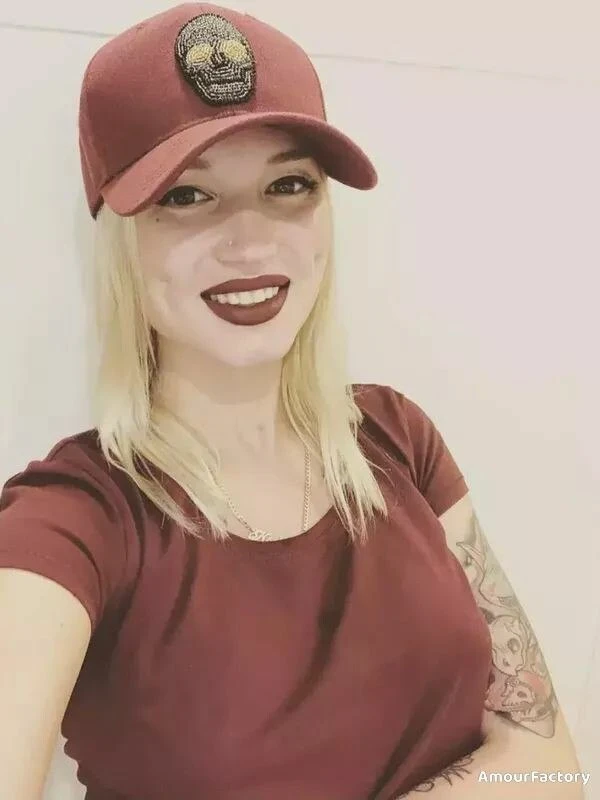 Iryna Profile image 2