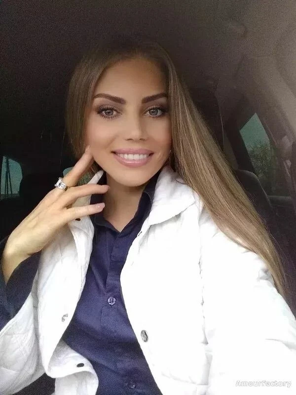 Aleksandra Profile image 3