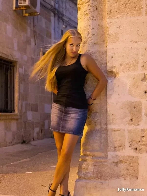 Ekaterina Profile image 3