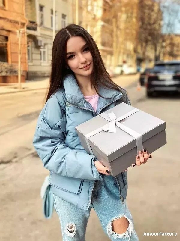 Alla Profile image 2