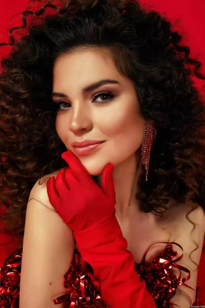 Viktoria Profile image 3