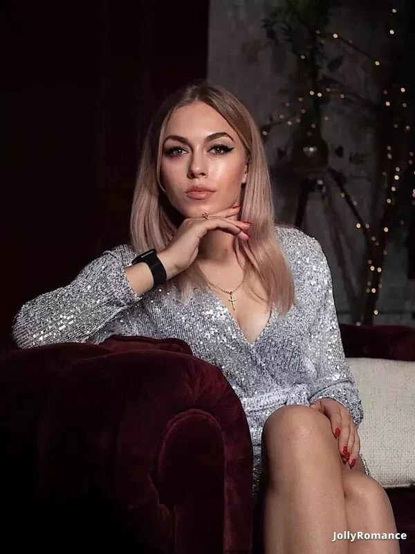 Ekaterina Profile image 4