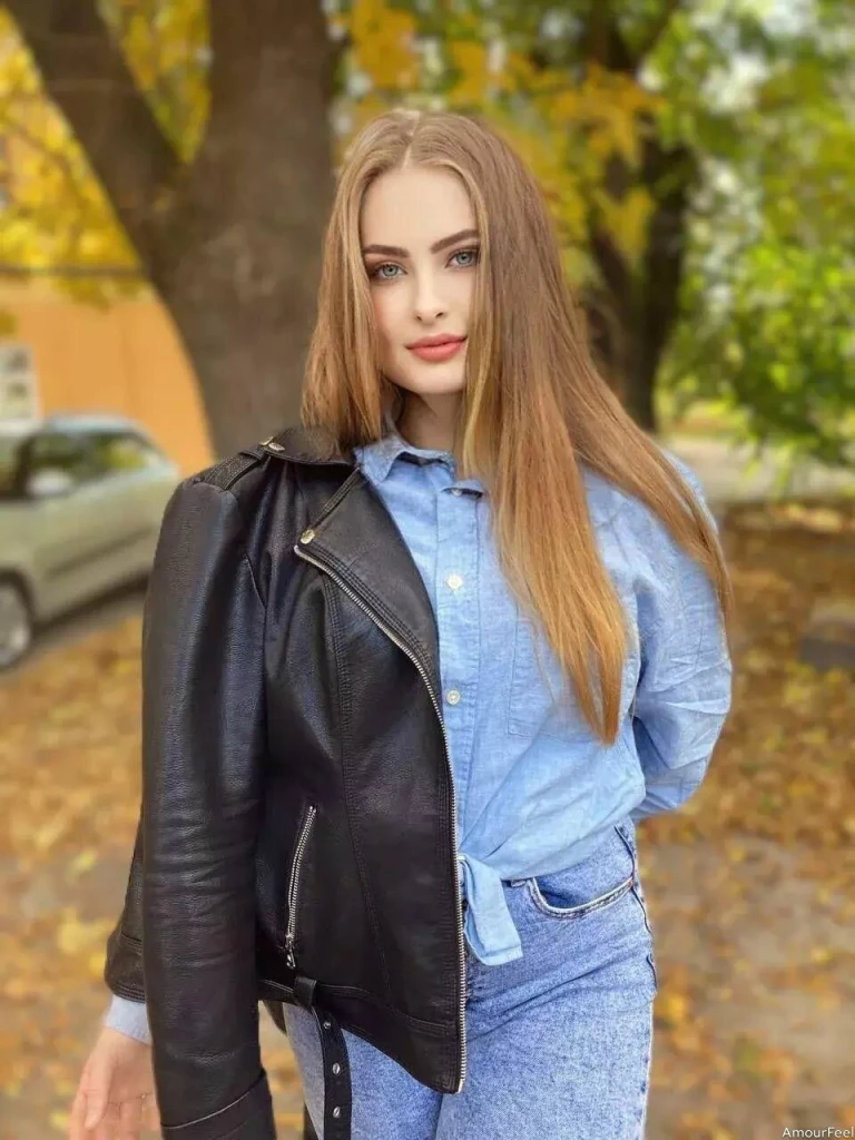 Alla Profile image 4