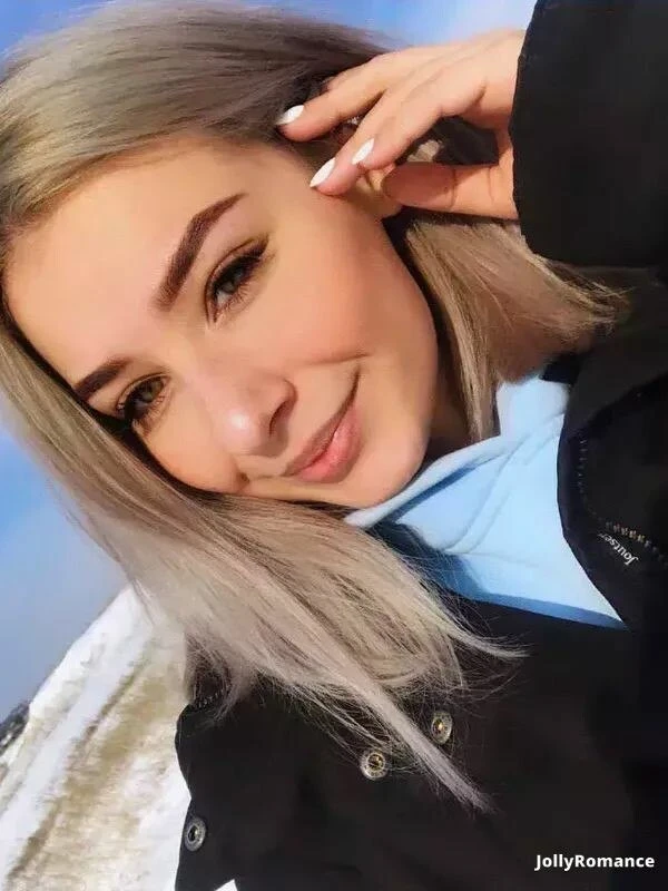 Alexandra Profile image 1