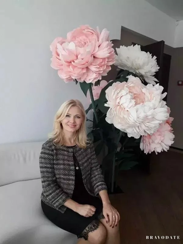 Lyubov Profile image 2