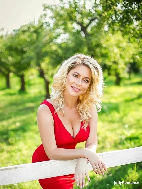 Olga Profile image 3