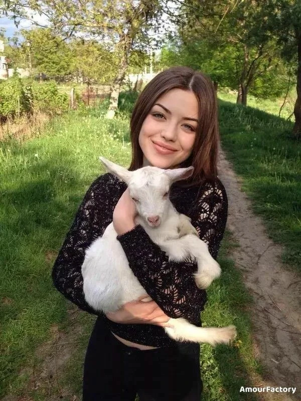 Kateryna Profile image 3