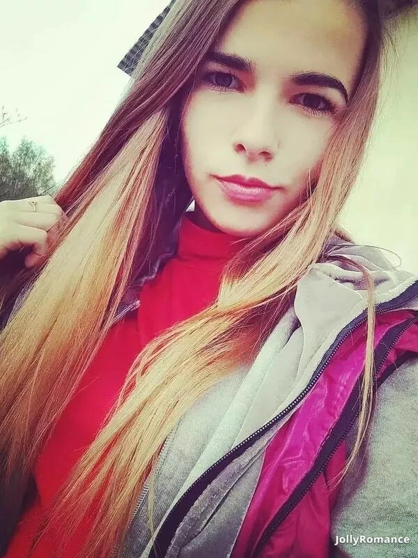 Oksana Profile image 1