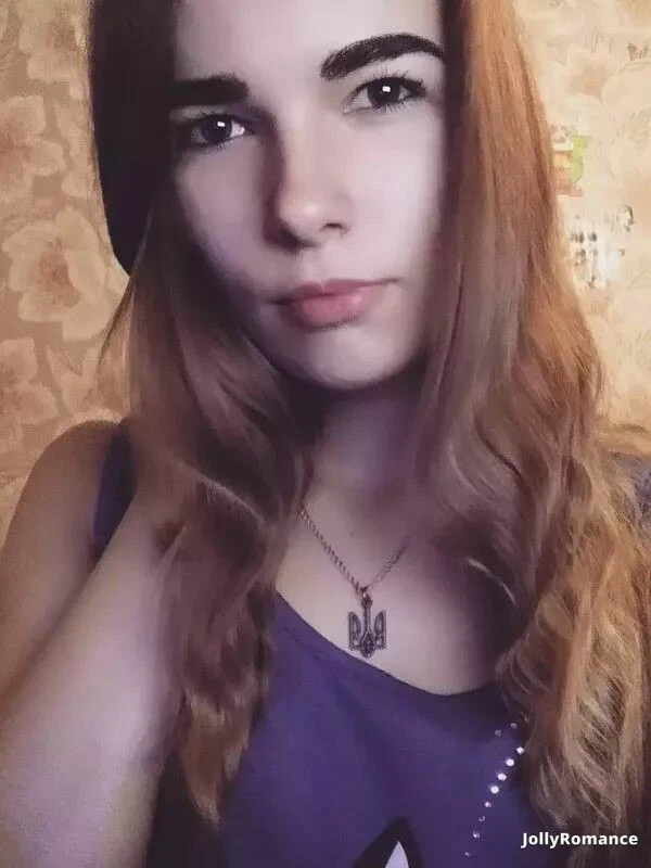 Oksana Profile image 3