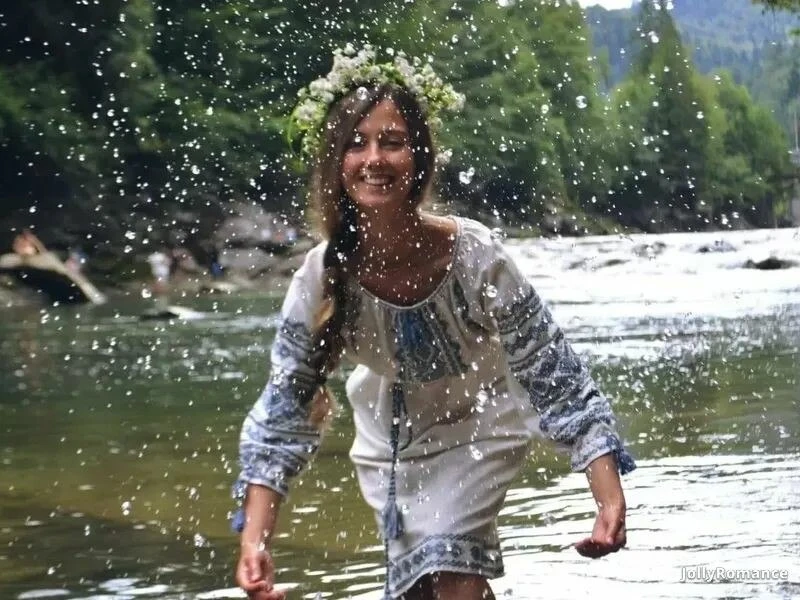 Olesya Profile image 1