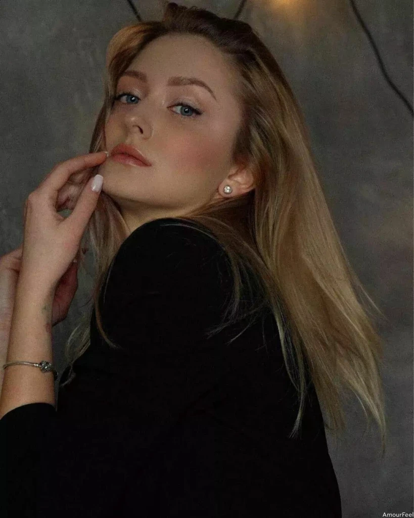 Vasylyna Profile image 3