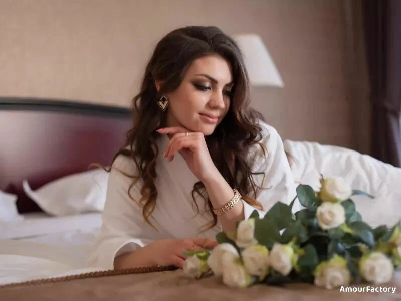 Julia Profile image 3