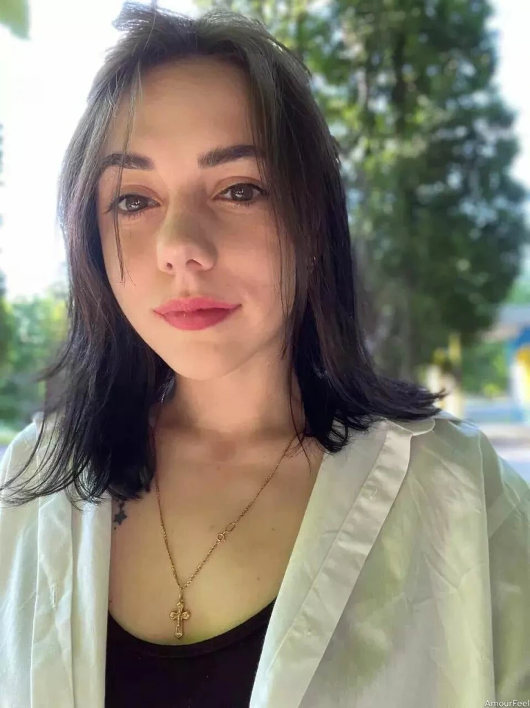 Victoriia Profile image 1