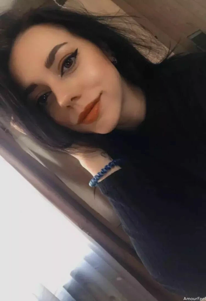 Victoriia Profile image 3