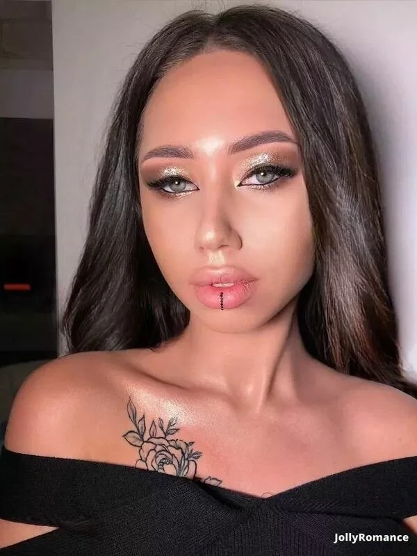 Katerina Profile image 2