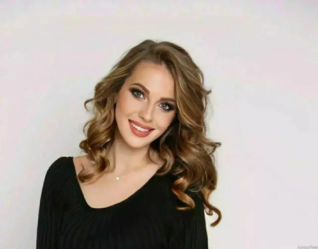 Juliya Profile image 4