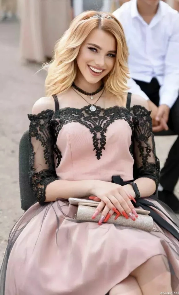 Anna Profile image 1