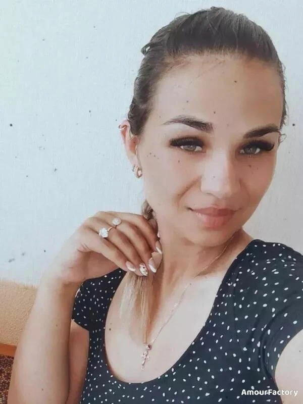Ludmila Profile image 4