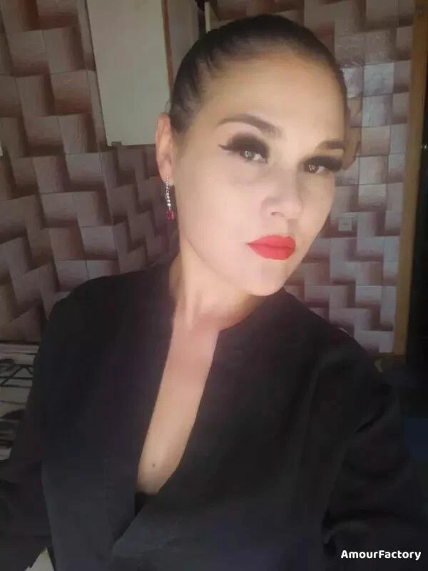 Ekaterina Profile image 2