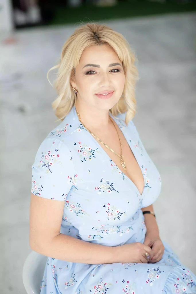 Daryna Profile image 1
