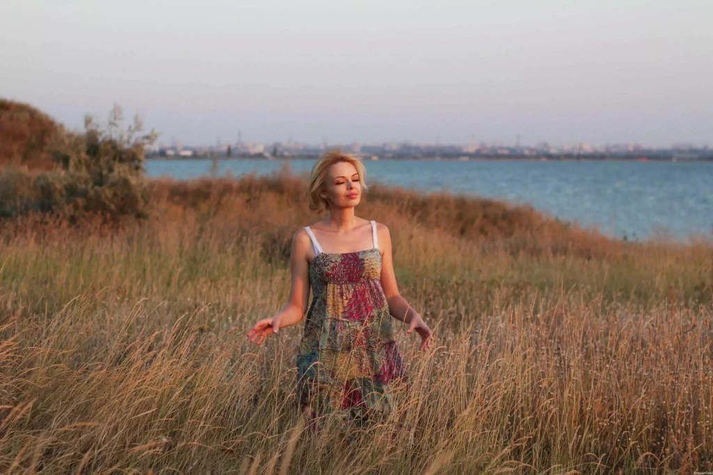 Lina Profile image 2