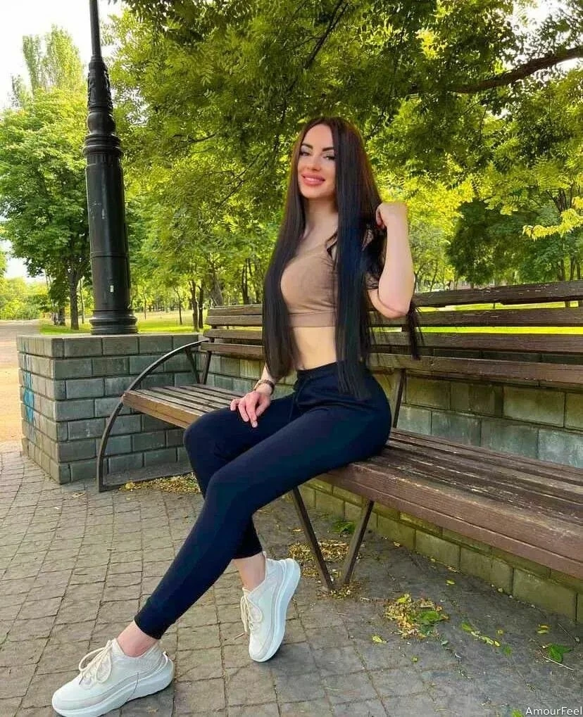 Inesa Profile image 3